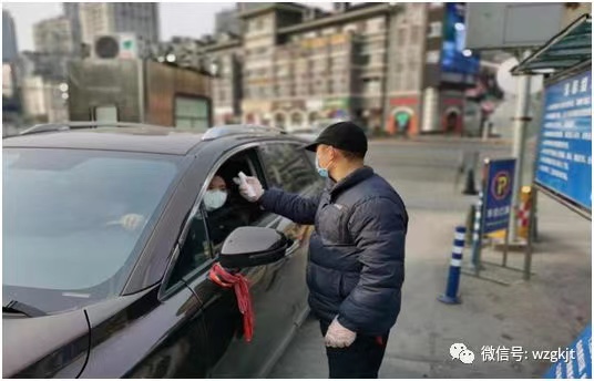 各類(lèi)照片DCE14DA4E9867FCF1098253326CA48DC.JPG
